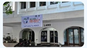 Laiko building across the Manila Cathedral